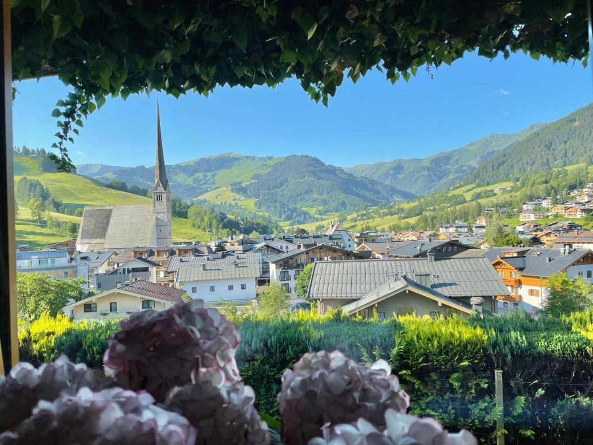 Villa Oxa Maria Alm am Steinernen Meer Buitenkant foto